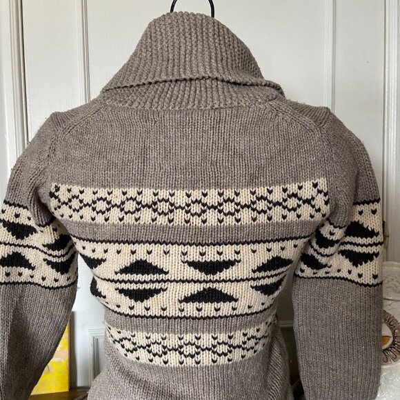 TNA 100% Lambswool Knit Pullover Sweater - Size small - Picture 4 of 14